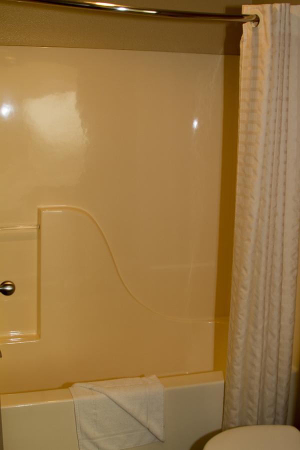 Cottonwood Inn & Suites Phillipsburg Kültér fotó