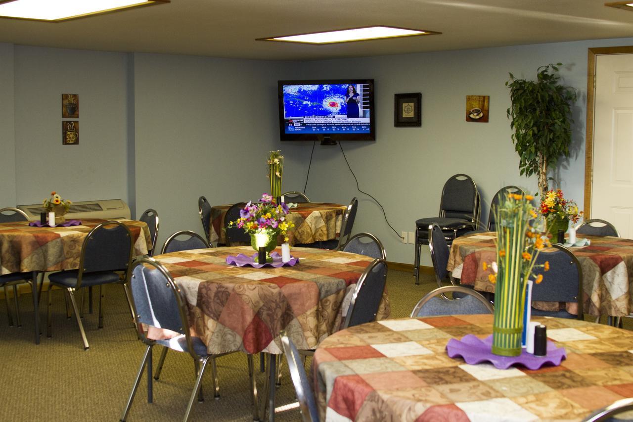 Cottonwood Inn & Suites Phillipsburg Kültér fotó